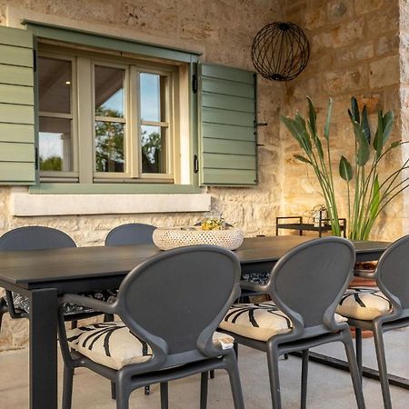 Villa Mara - Casa Rustica Zrnovo Exterior foto
