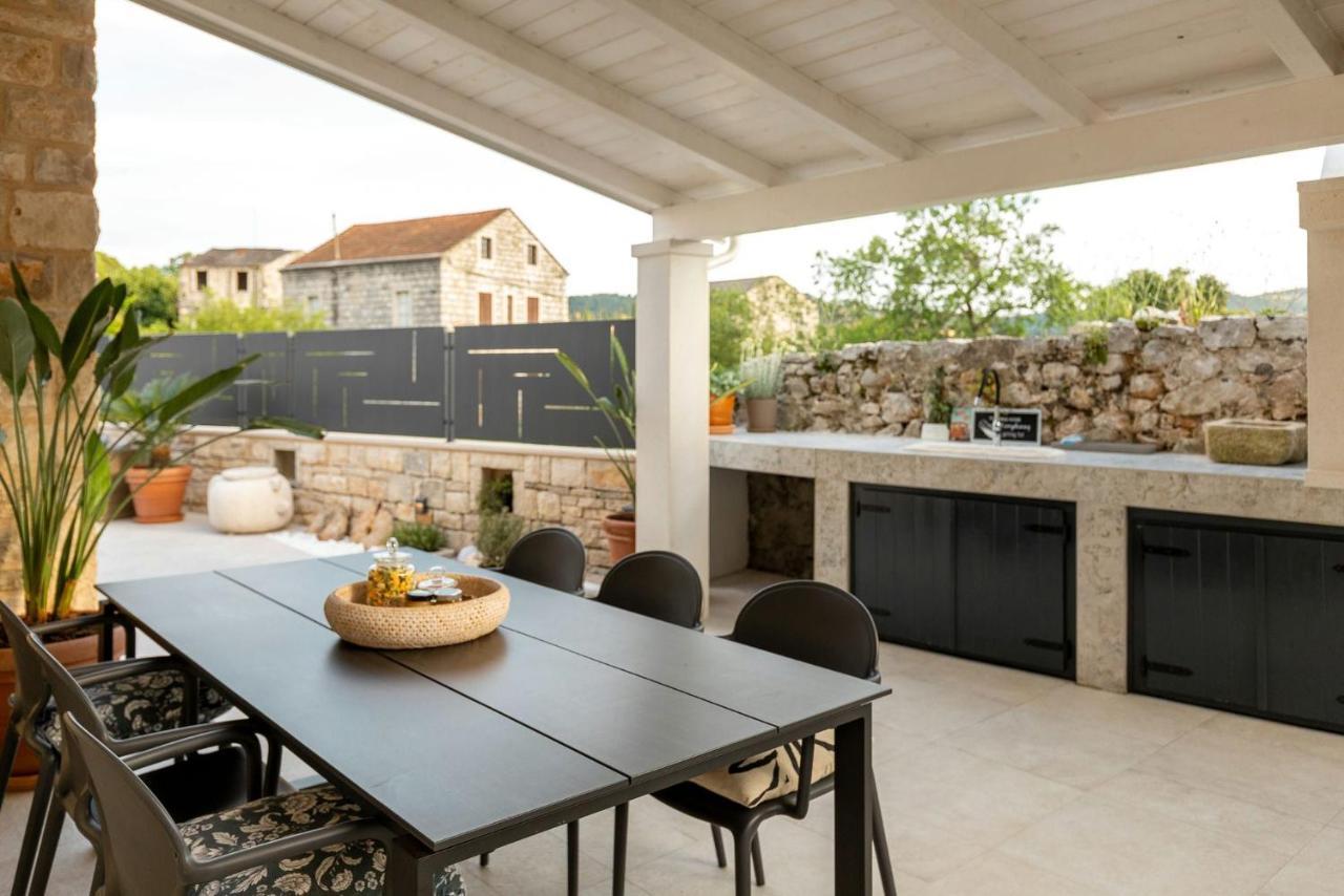 Villa Mara - Casa Rustica Zrnovo Exterior foto